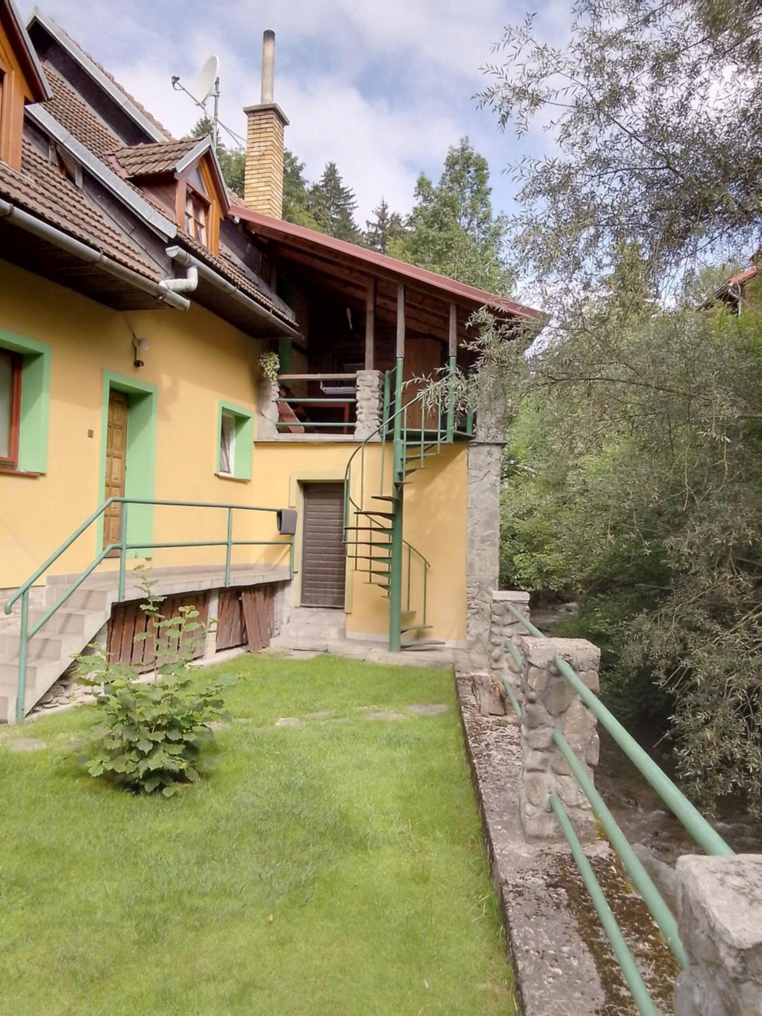 Chalupa Mlyn Dolny Kubin Exterior foto