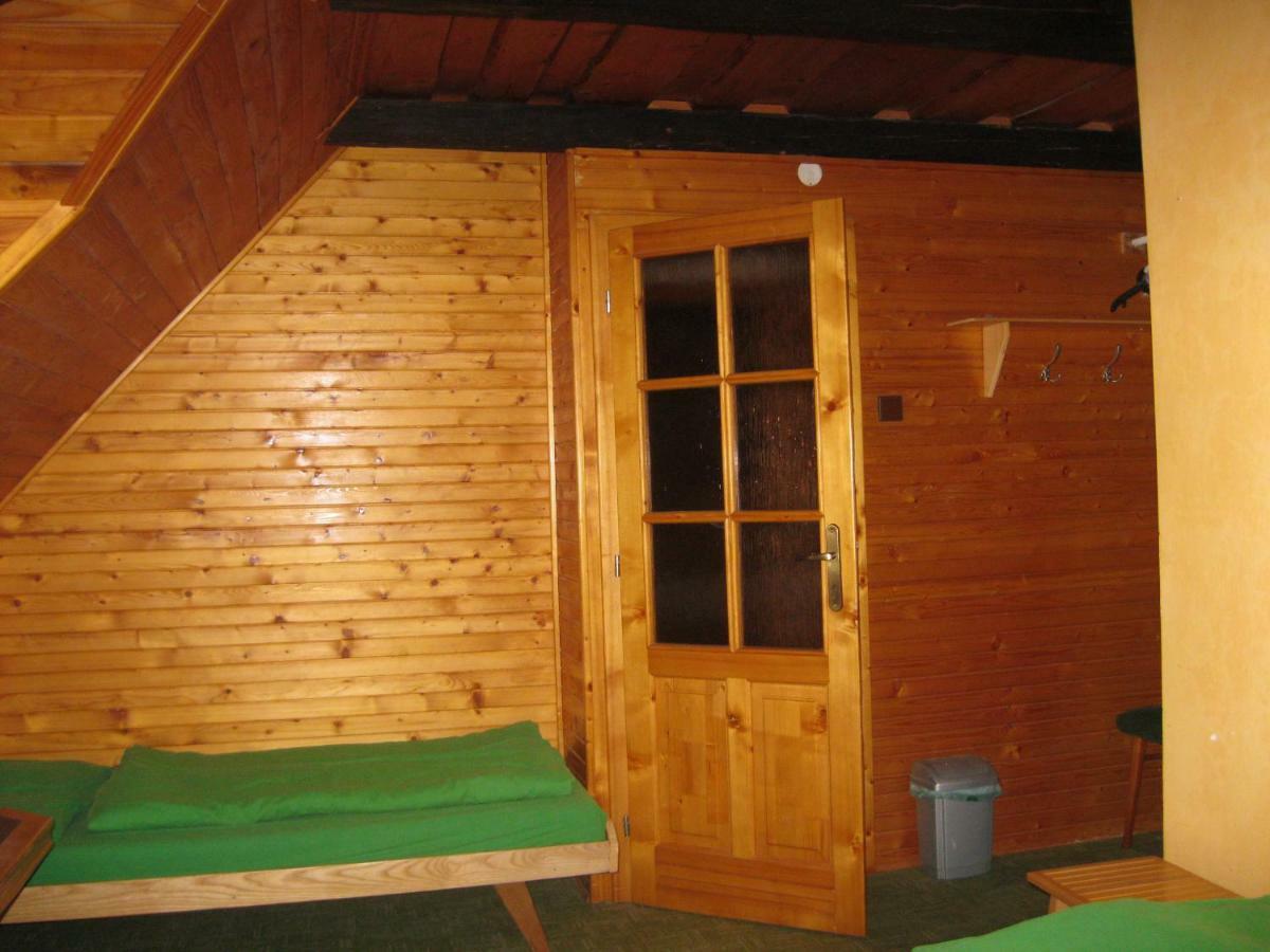 Chalupa Mlyn Dolny Kubin Exterior foto